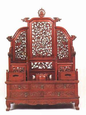 《明式家具萃珍》和加州中國古典家具博物館