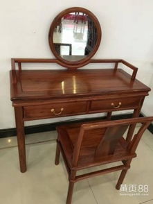 榆木梳妝臺專賣 優(yōu)質(zhì)古典家具的廠價供應(yīng)
